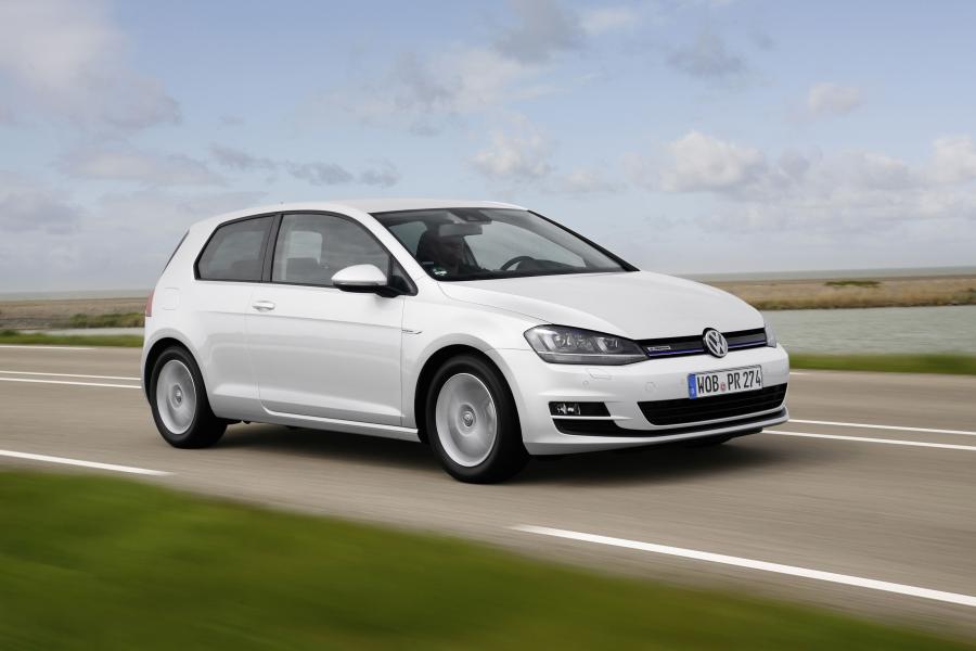 Volkswagen Golf TSI BlueMotion 3-Door '2015